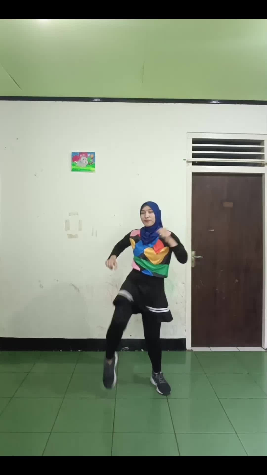 jangan lupa olahraga pagi ya guys ? #fyp 