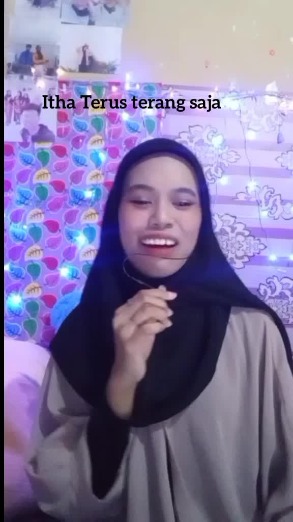 KDI2025 
NAMA : MASITA 
UMUR : 20 TAHUN 
ASAL DARI : GARAUPA RAYA KABUPATEN KEPULAUAN SELAYAR KEC.PASILAMBENA 
LAGU : TERUS TERANG SAJA #ONL