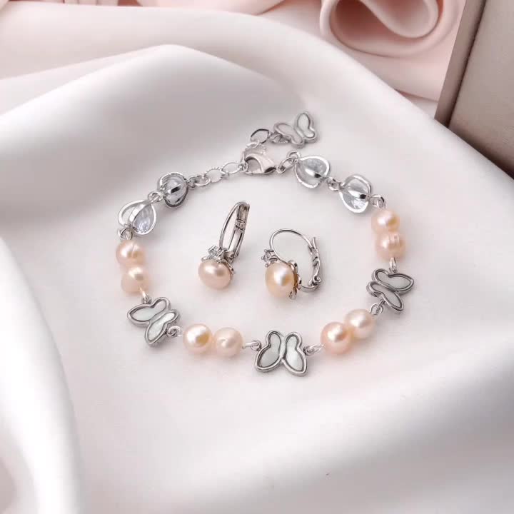 aneka perhiasan mutiara