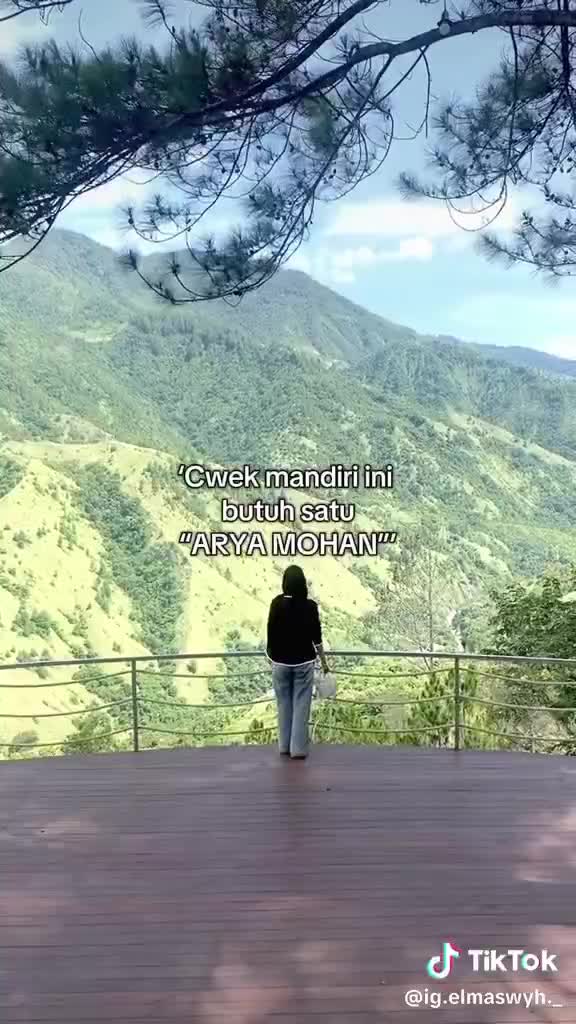Aku butuh yg kek mohan aja.  
 #aryamohan  #aqeela
