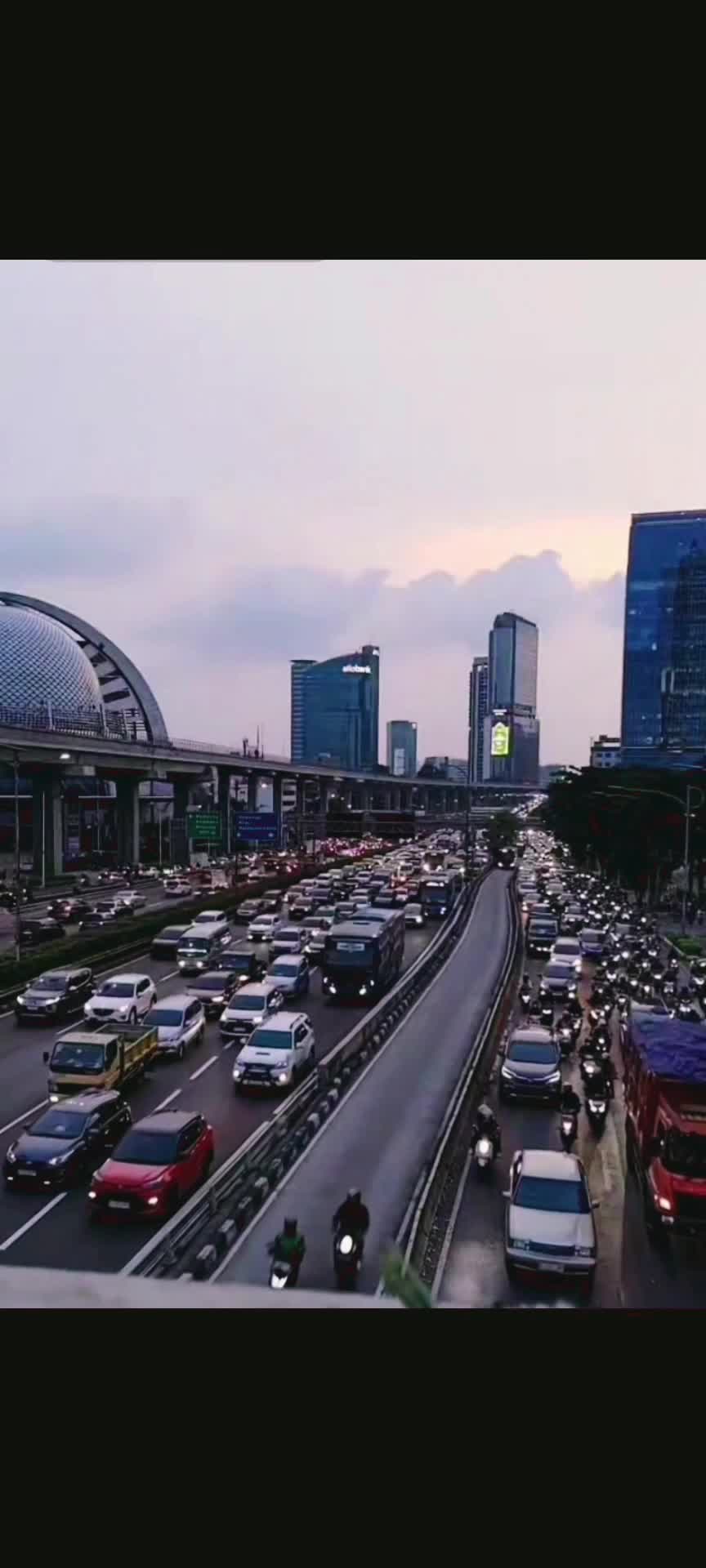 arus lalulintas ibukota Jakarta #jakarta