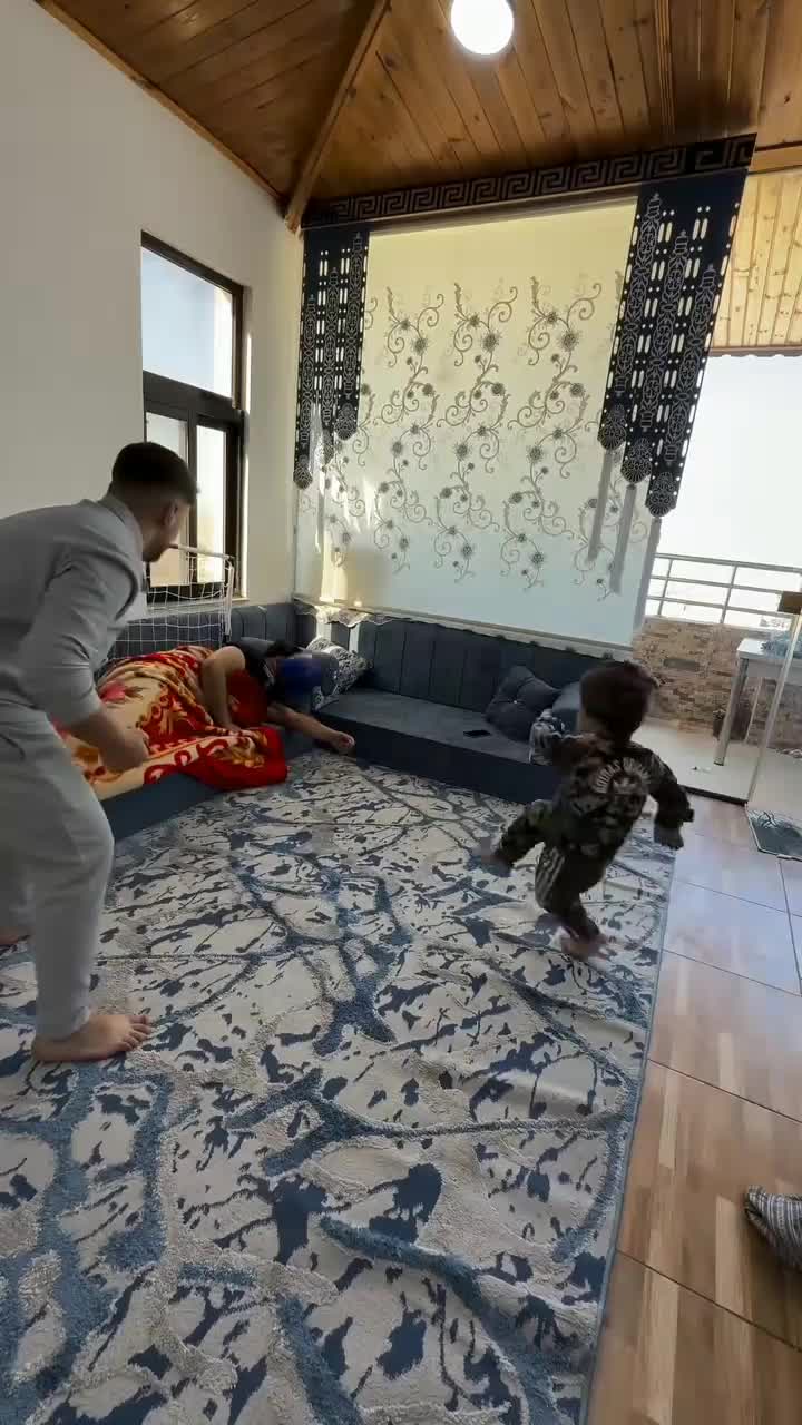 di kira gawang ?
 #short  #HOTrctiplus  #komedi  #fyp 