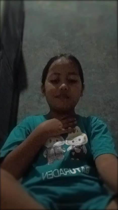 Rafania Nazma Belajar jadi Food Vloger 
#MyFirstVideoOnHOT+  #IndoFoodGoInternational  #Mukbang 