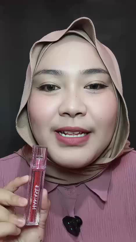 Lip Cream nya Hanasui ini Gak Cuma Bisa Bersaing Soal Harga Tapi Juga Bisa Bersaing Soal Kualitas Guys😍💗👍🏻  #rekomendasi #lipcream #rekomend