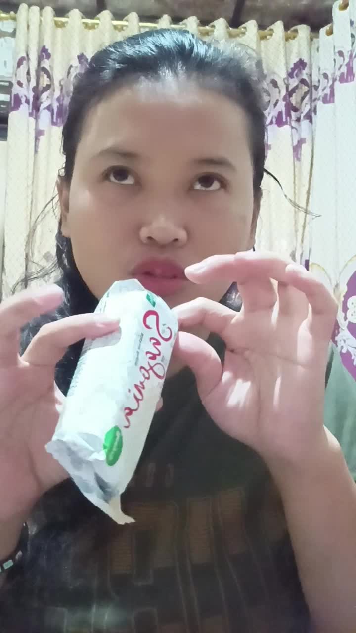 review cemilan yang gk bikin enek  #short   #HOTrctiplus  #RCTIPlus  #reviewmakanan  #fyp 