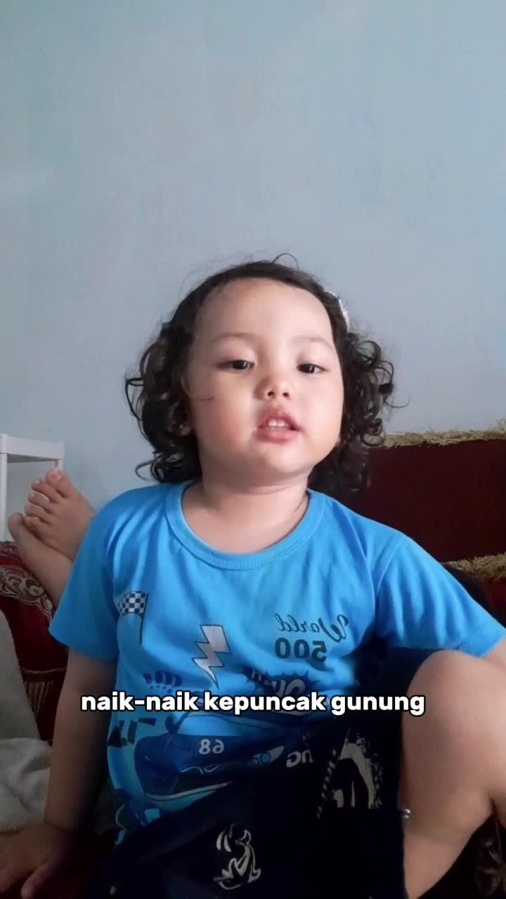 toddler 2th lgi seneng nyanyi 🤭😄