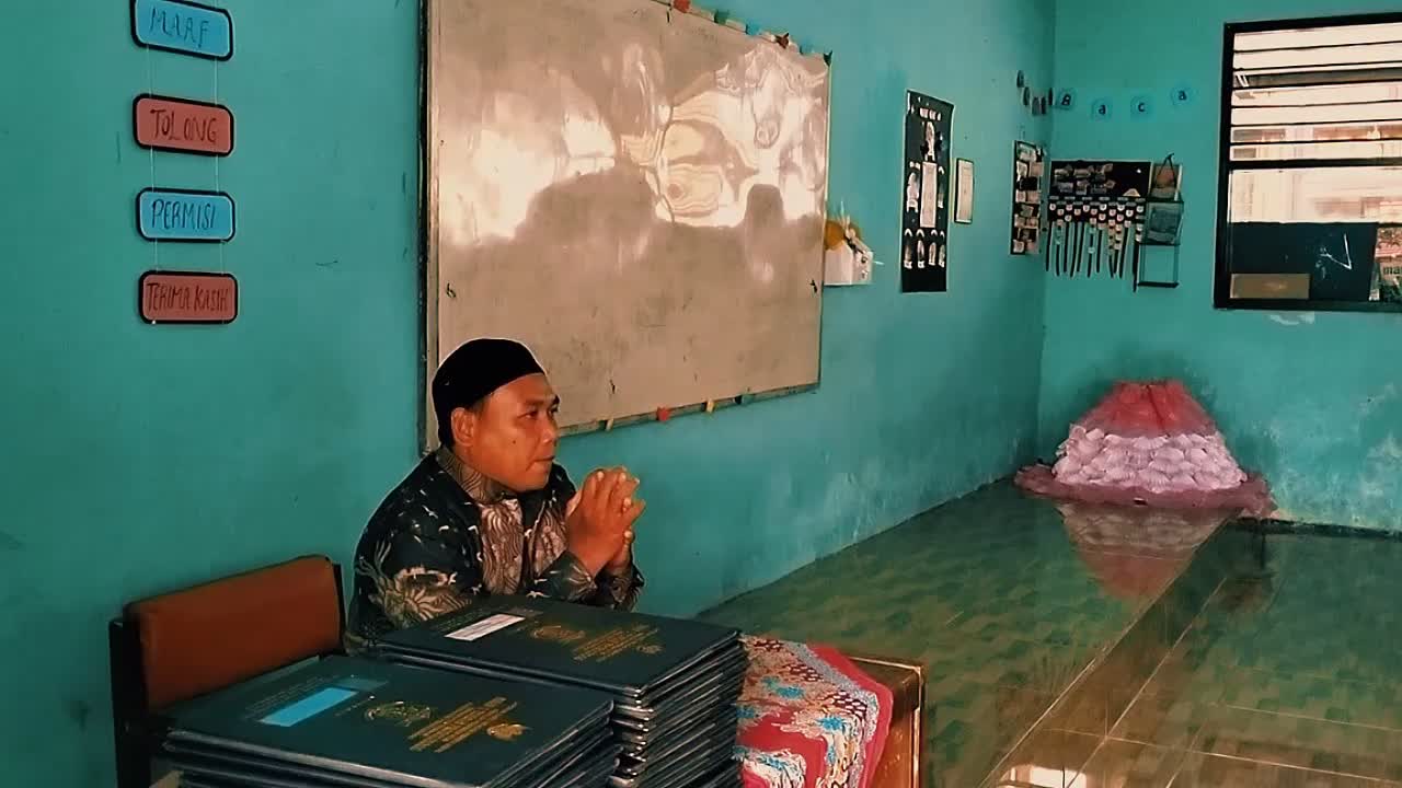 Pembagian Raport dan Piala Penghargaan Prestasi Siswa SMAN 1 TONGAS #sman1tongas #pembagianraport