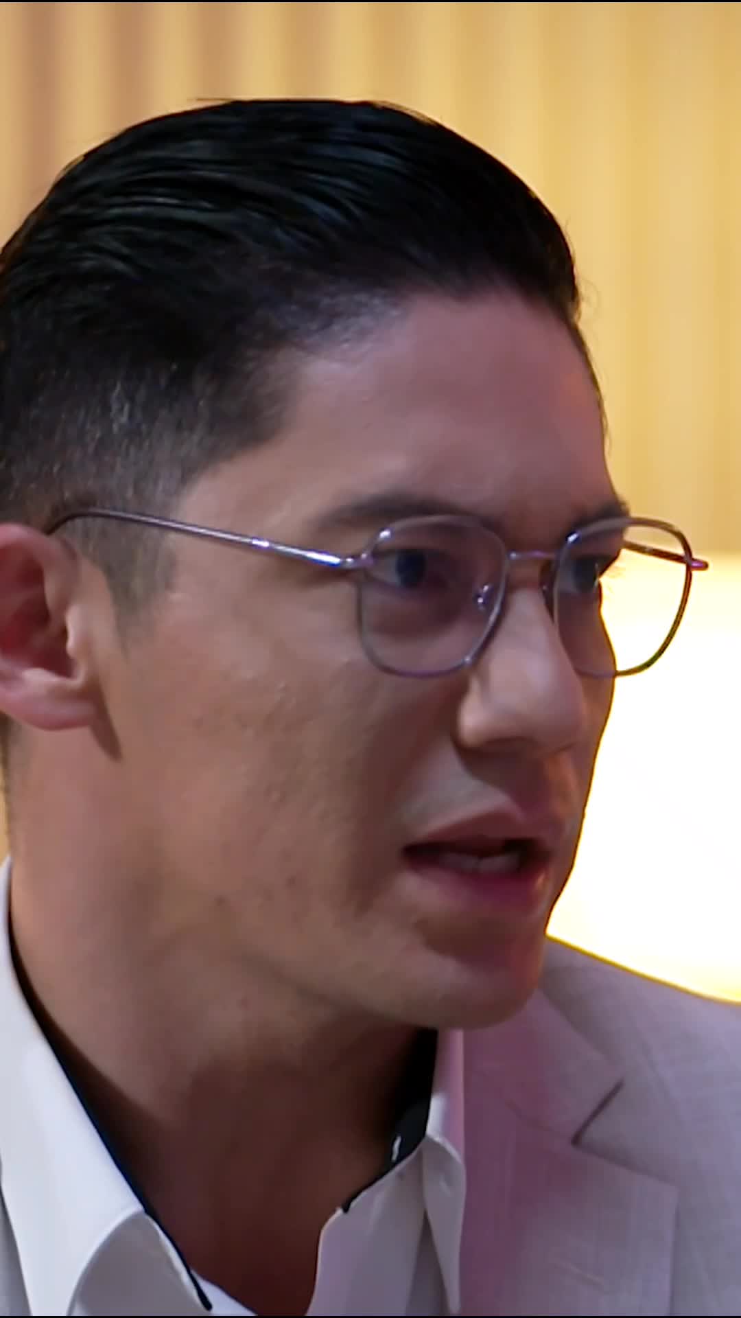 Romeo ko gak seneng sih denger pernikahan Yasmin dan Rangga batal? 🧐 Apa karena Romeo curiga kalo