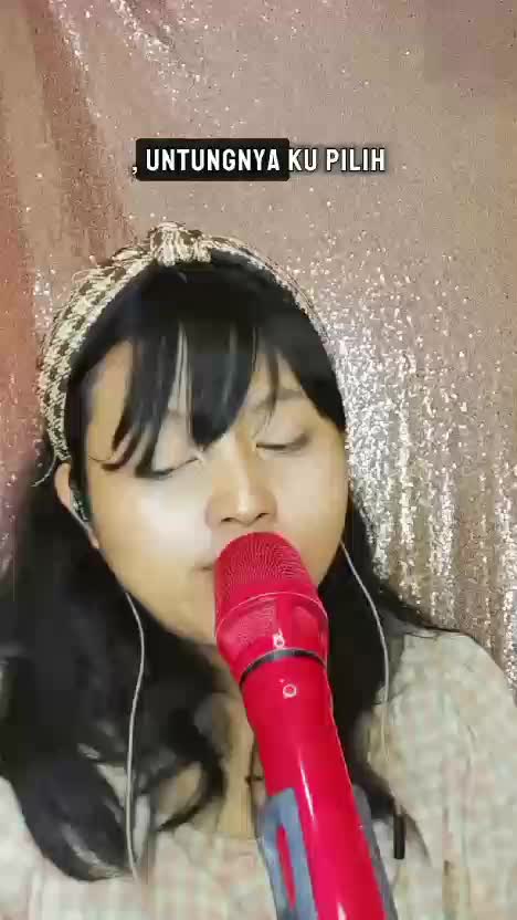 Untungnya, Hidup Terus Berjalan Part 2. Cover by Yumi

 #Bernadya  #coversongchallenge  #laguindonesia  #Popular  #pop 