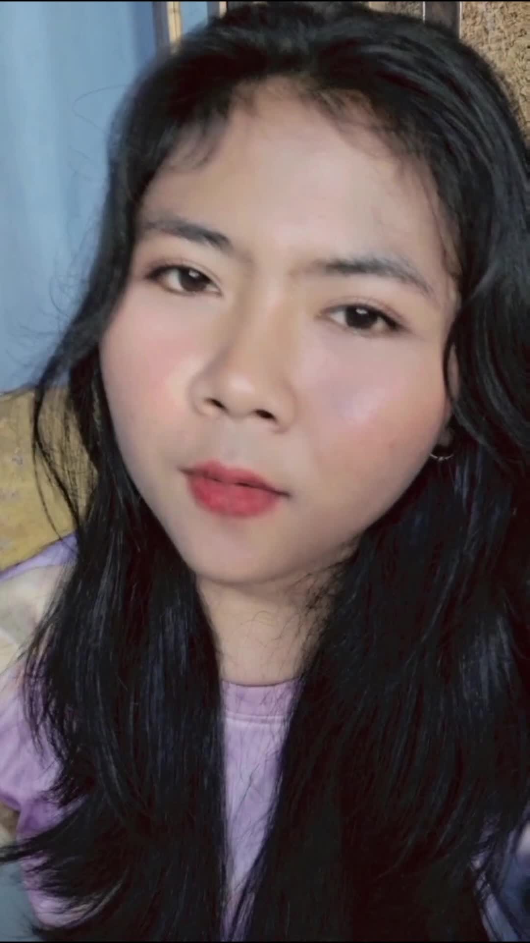 IDOL_XIV MELIANA AMELIA 23 TAHUN TASIKMALAYA SIAPKAH KAU TUK JATIH CINTA LAGI-HIVI 