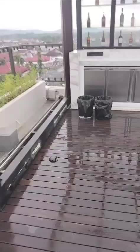 rooftop di lantai 5