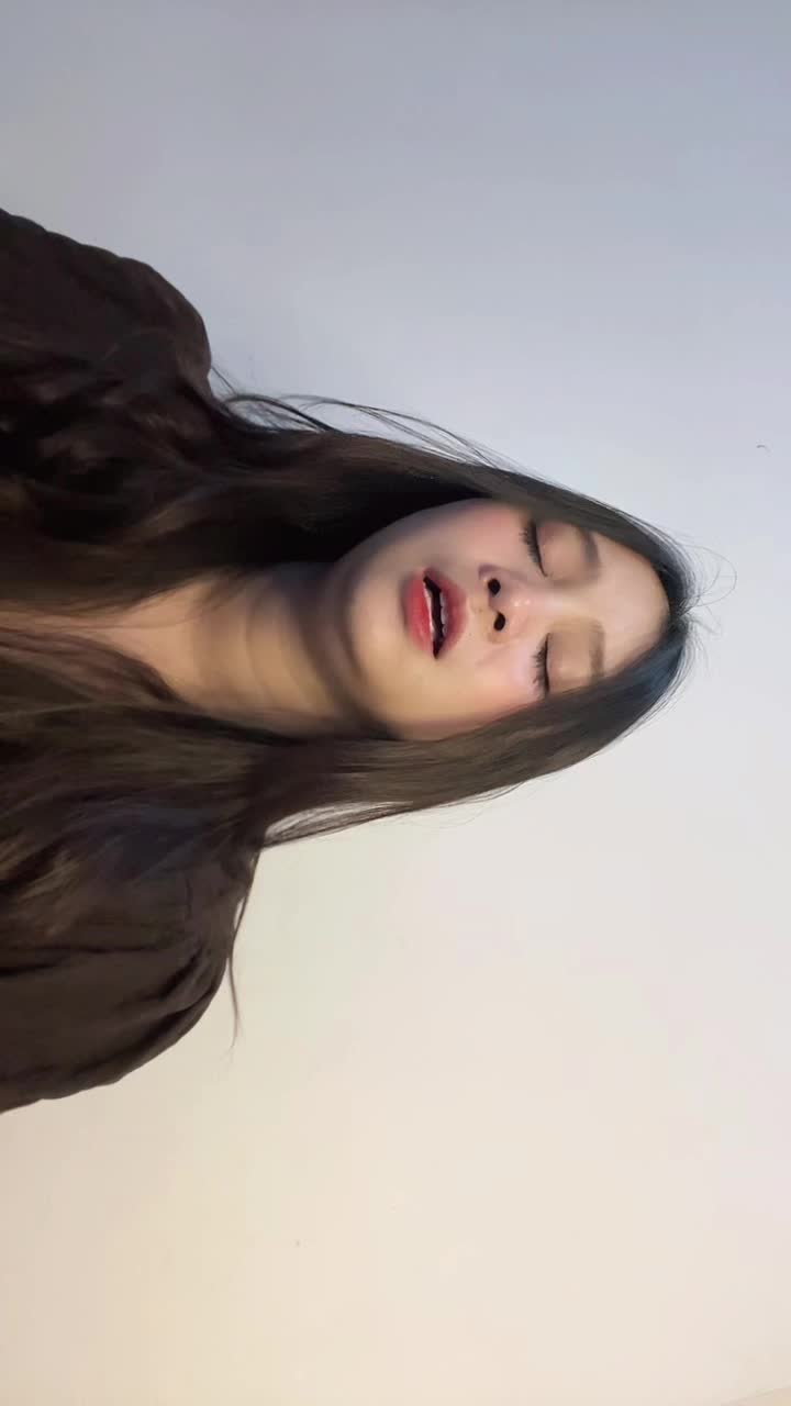 IDOL_XIII  Evita Sijabat 26 tahun Kota Jakarta Glen Fredly-Sekali ini saja