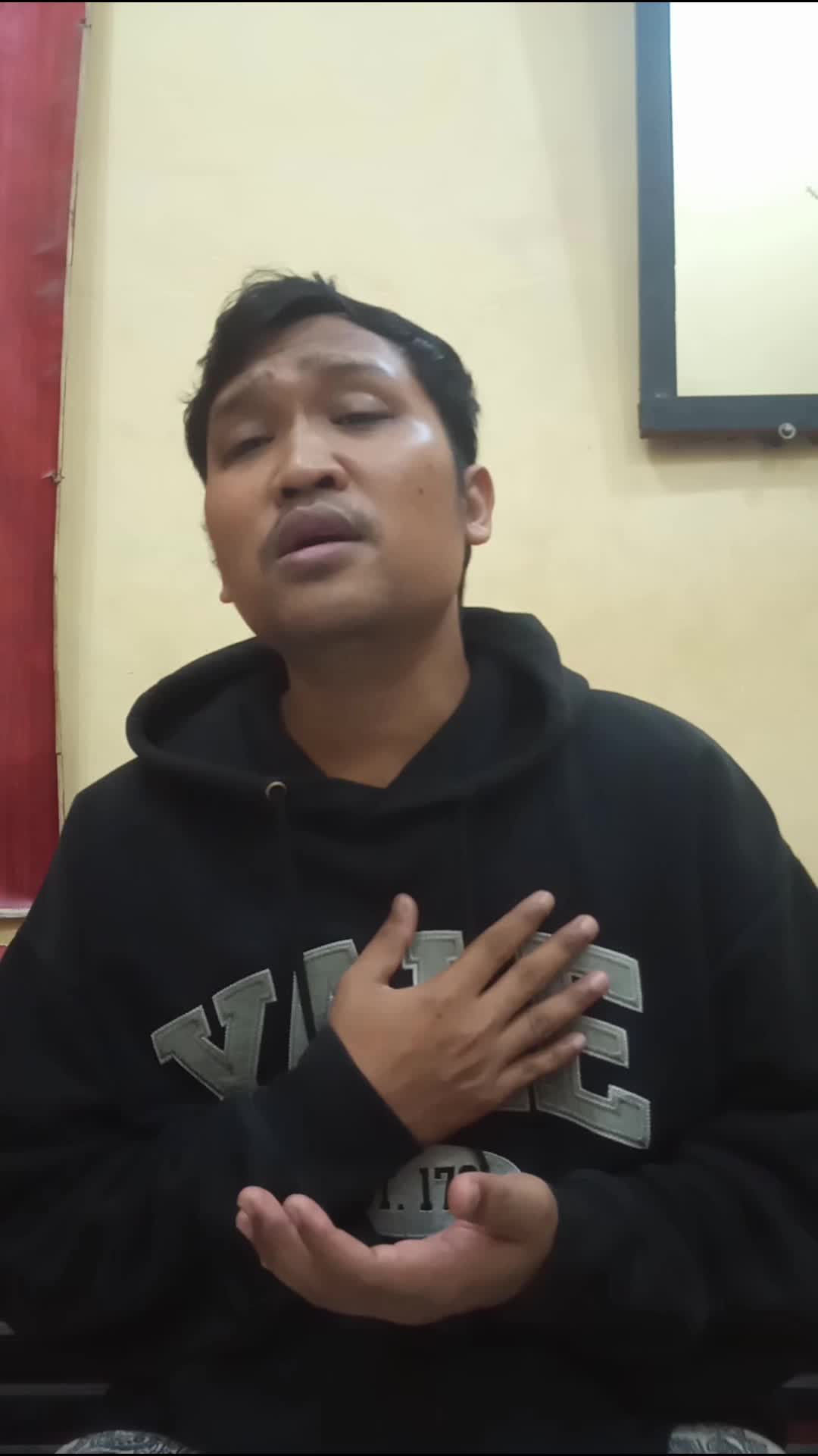 Nama : Ramadoni ( rama/bram) - Asal Provinsi JAMBI ( Kab.Batang Hari - Judul lagu ( Terlena Ike Nurjana ) cover -instagrm ( @onting_14 ) 