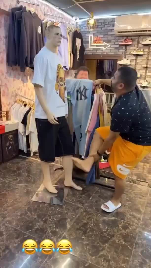 #292 Patung di tendang🤣🤣🤣