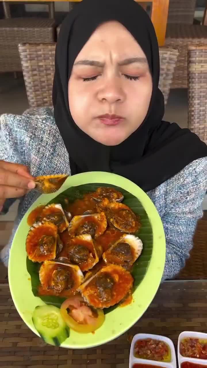 Mukbang Makan Besar
#Food #Videomasakan #videomakanan #Like #Follow #videolucu #Mukbang #Mukbangmakanbesar #Viral #videoviral #Fyp #lucu #ng