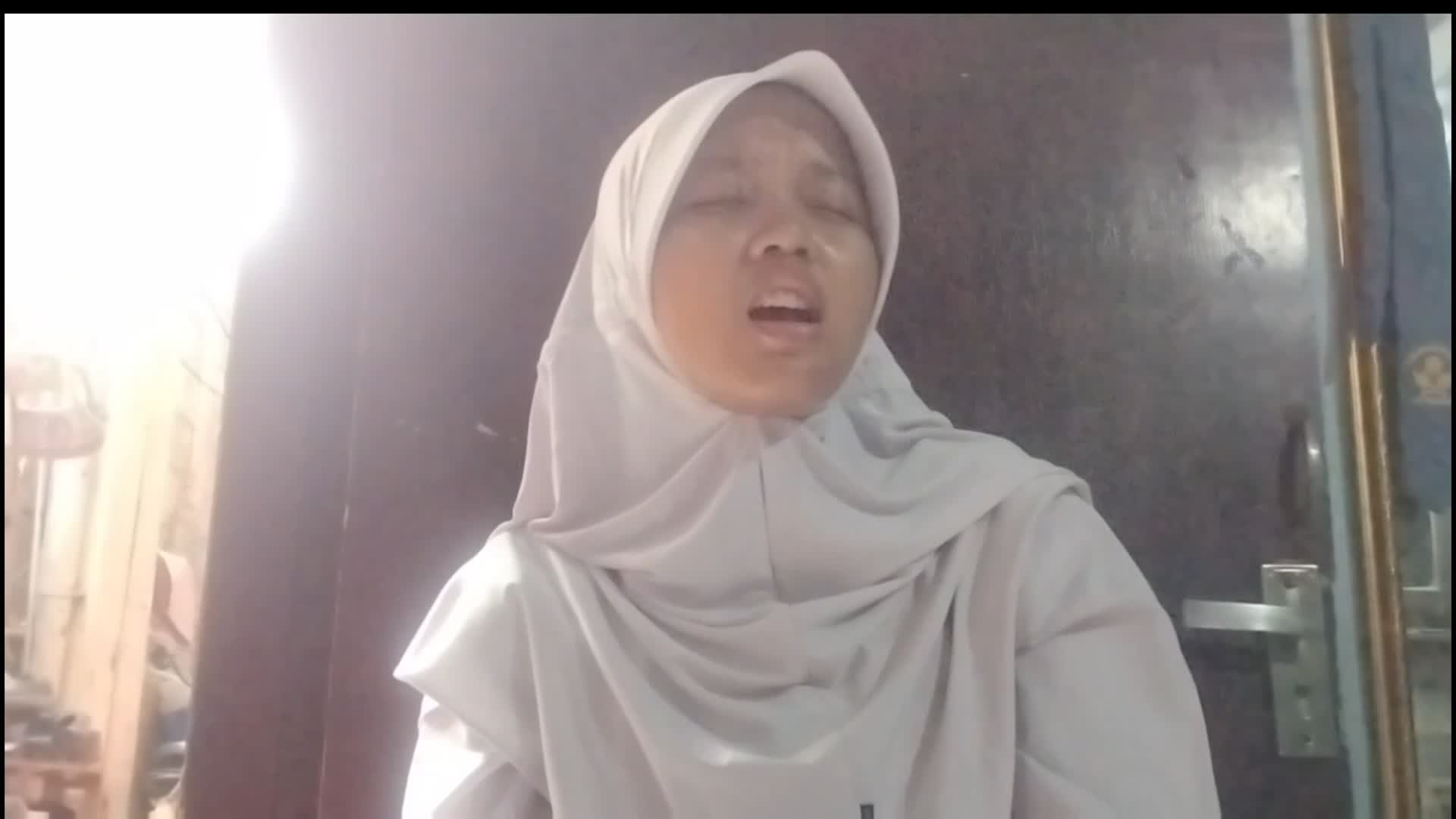 IDOL_XIII Nadya Fadhilah Azzahra 17 Tahun DKI Jakarta kukira kau rumah