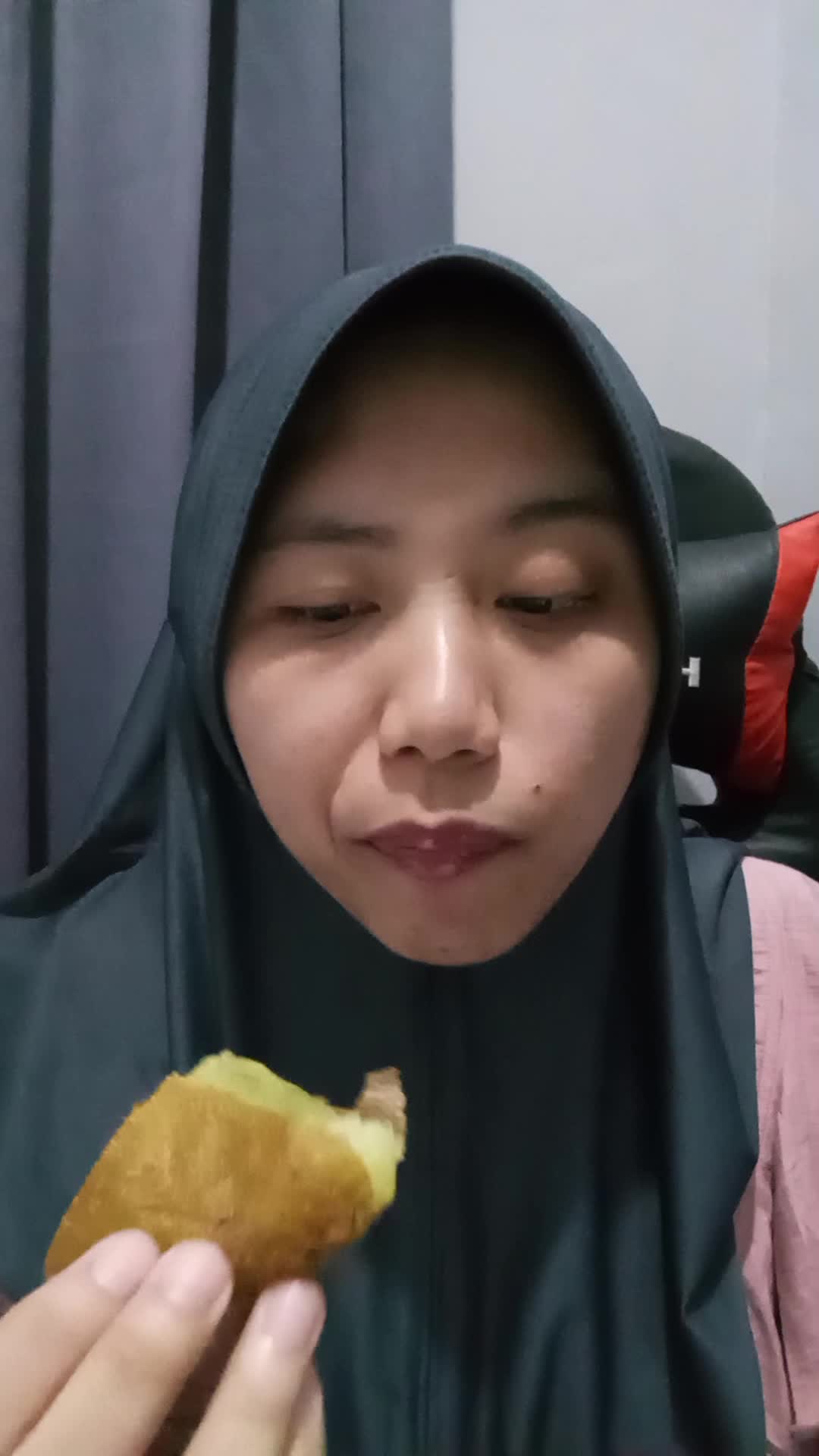 Enak juga ini kulit nya