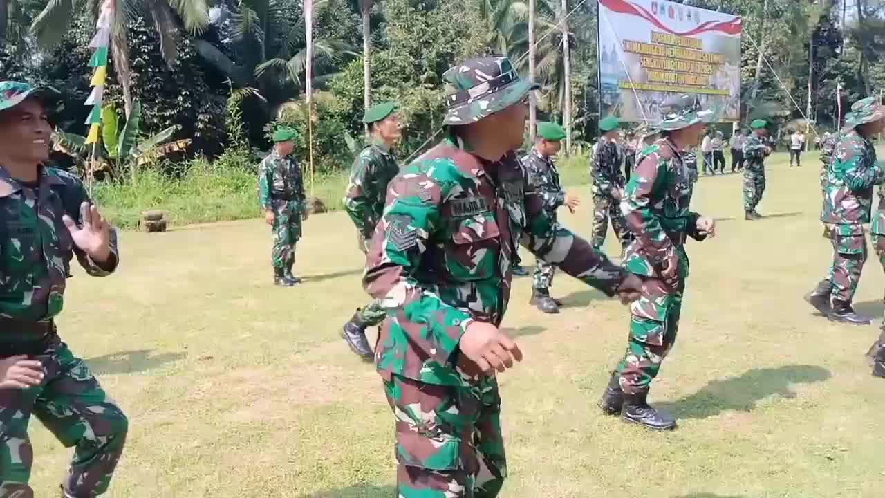 senam Siang bersama Bapak TNI