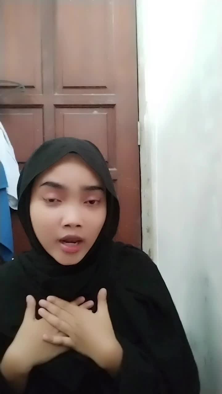 IDOL_XIII SELI WURYANTI 19 JAKARTA TIMUR CINTA 