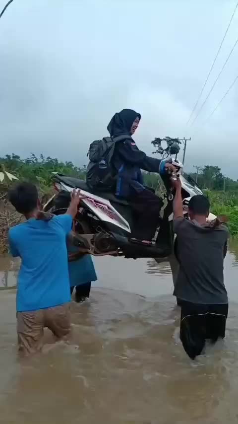 seorang guru

 #videongakak
