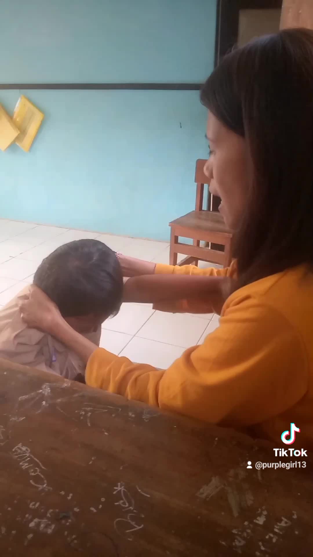 Gak Mau Pakai Atribut Pramuka 