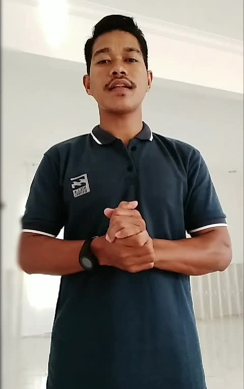 Nama: Andre. sulawesi tengah. 27 tahun.