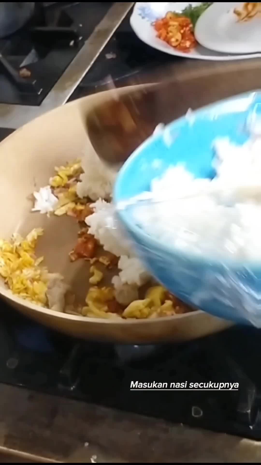 bismillah saya Muhammad adil ghanim ali ingin sekali mengikuti MasterChef Indonesia season12 agar bisa mengharumkan nama daerah saya ..🙏🏼