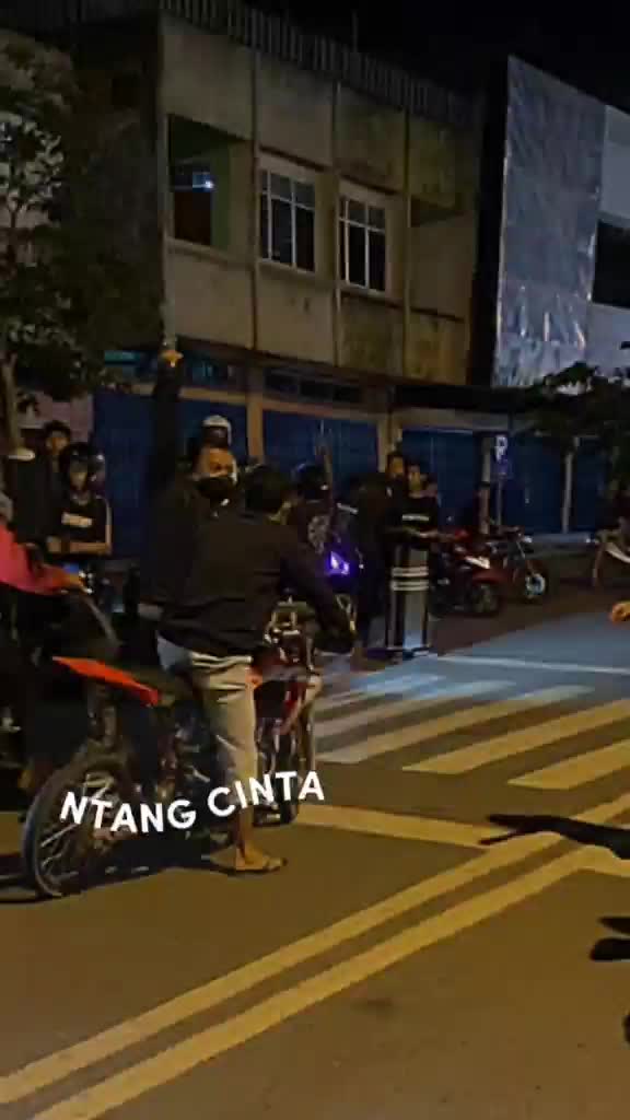 panik gak kau dek #Panik gak??masa ia gak!!  #panik gak tuh
