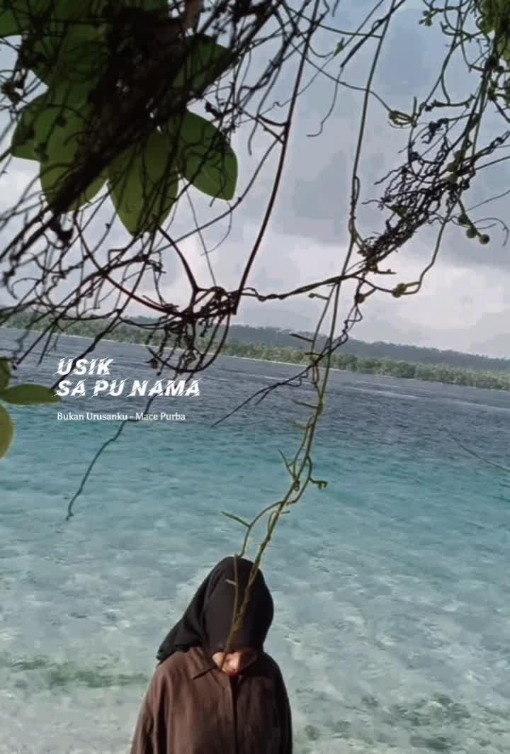  #santai di pantai🏖
 #tanjung yanaiy beach
#desa hulaliu📍