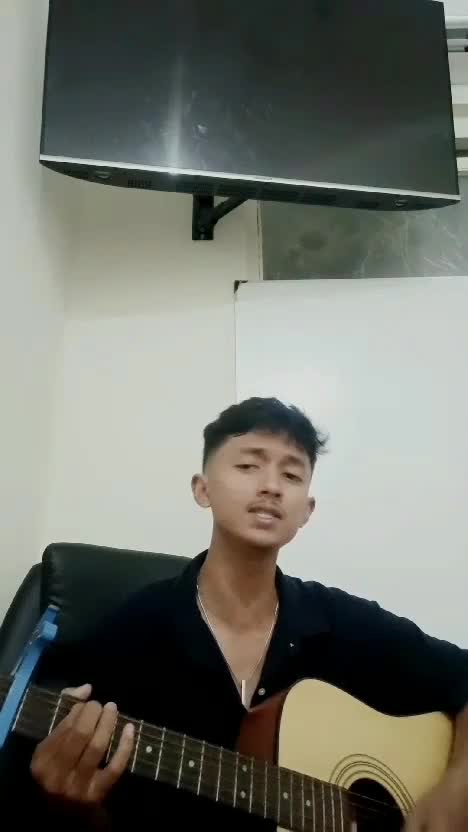 IDOLXIII DEDAVA OKI VIDIAN 22 TAHUN KOTA SURABAYA THIS TOWN BY NIALL HORAN