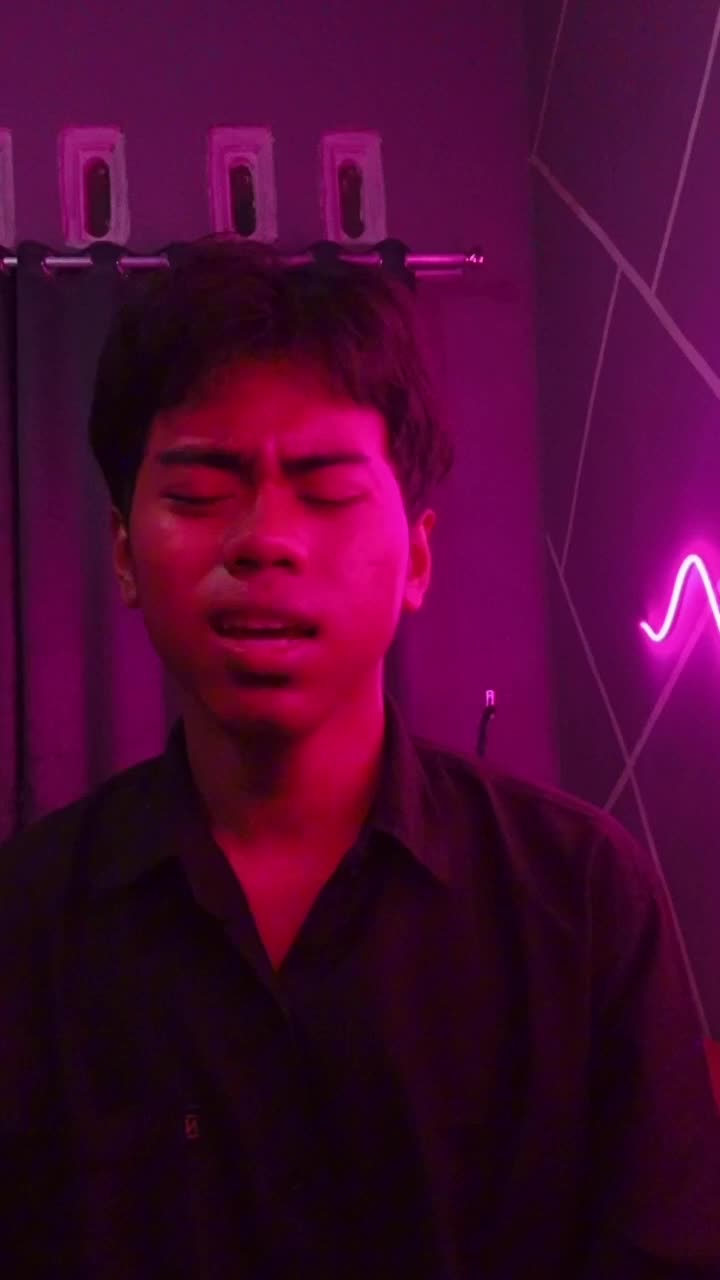 KDI 2024 Nama: Komarudin (Omang) Asal Daerah: Indramayu Umur: 18 Tahun Judul Lagu: Bersinar Dalam Jiwa #OnlineAuditionKDI2024