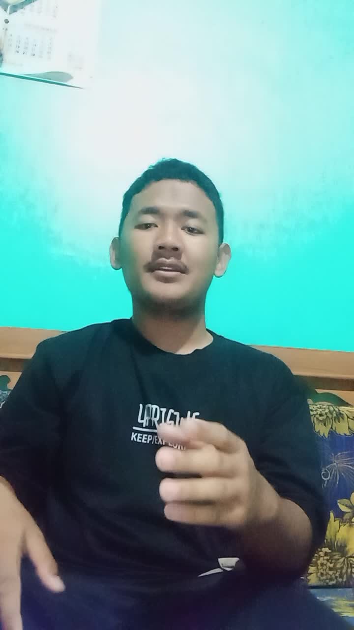 #kdi 2024 nama : muhammad yusuf   asal :musi rawas utara   hobi :bernyanyi pekerjaan: pelajar sman nibung