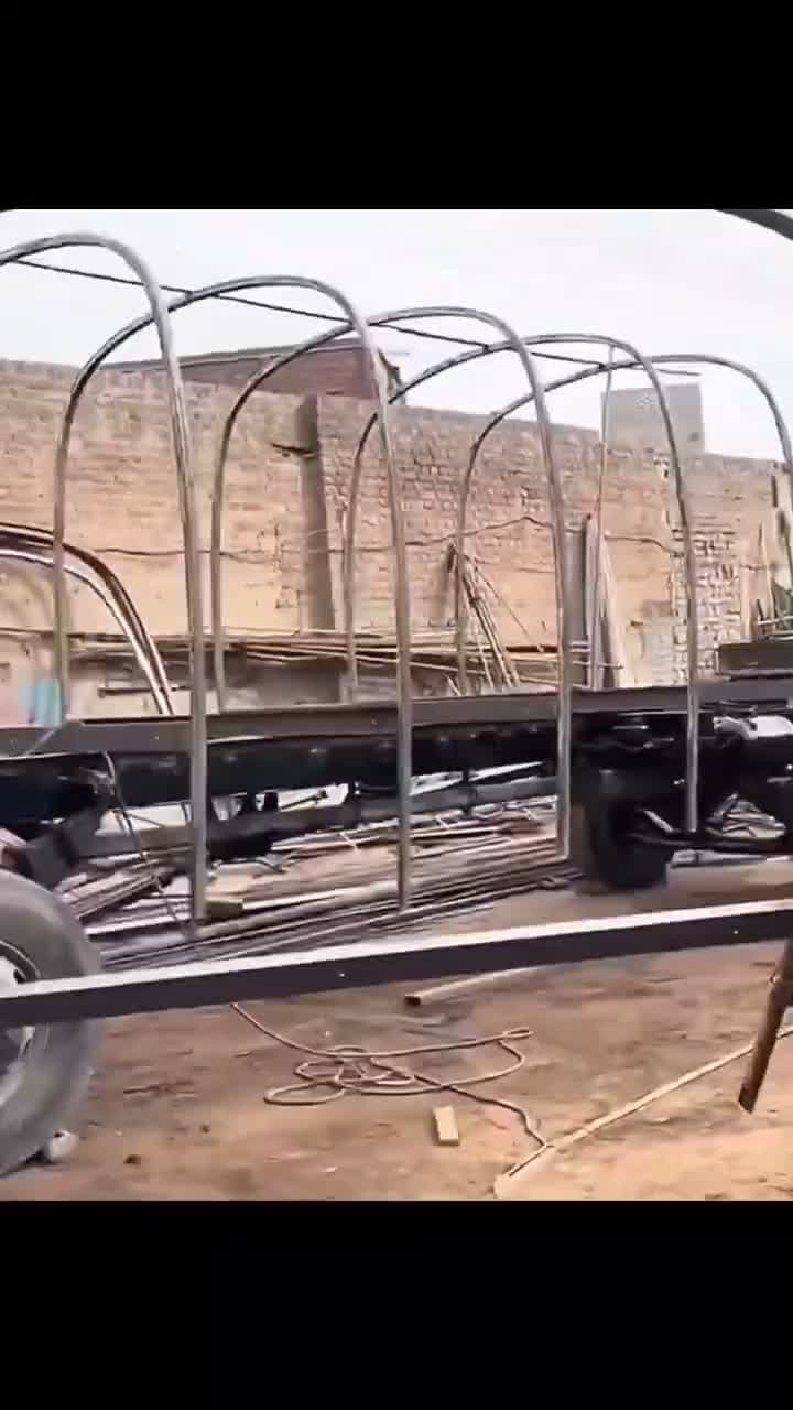bus ini rusak karena kecelakaan, tapi tenang ini bisa menyulapnya menjadi bagus kembali, Sungguh luar biasa #Otomotif #repair #hot+ #video+