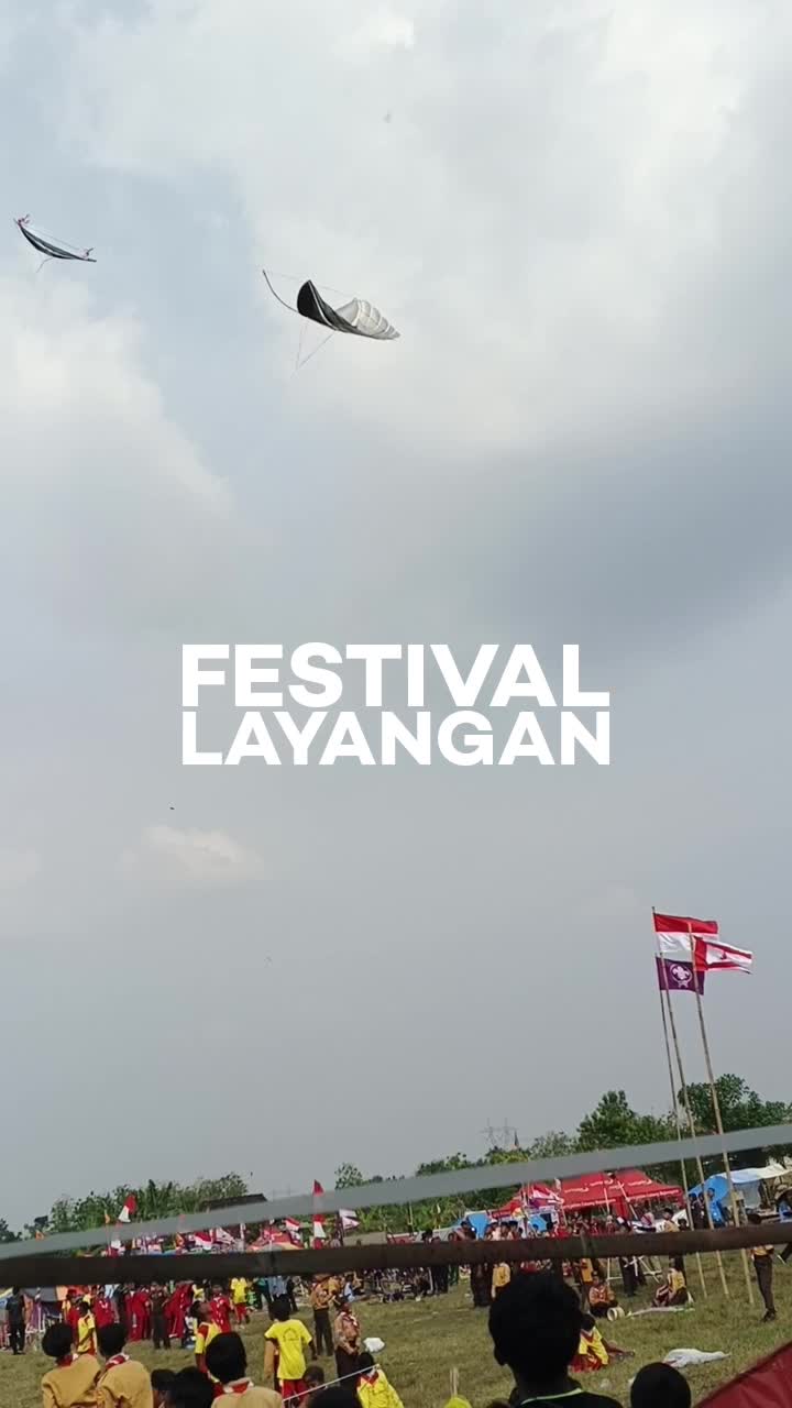 Suasana Festival Layangan