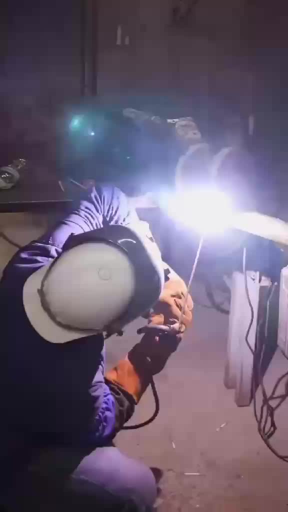 professional Welder par 2