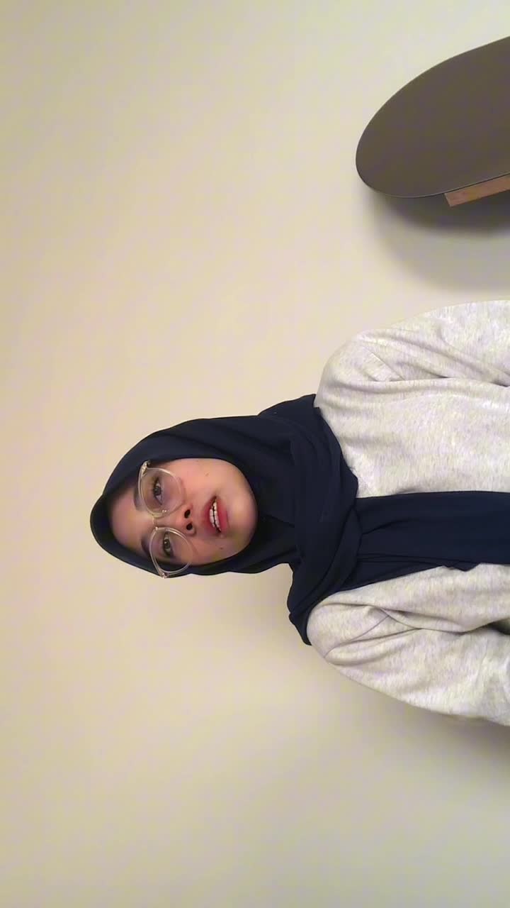 IDOL_XIII HAIFA SEKAR FADHILAH 19TAHUN BANDUNG LA LA LA LOST