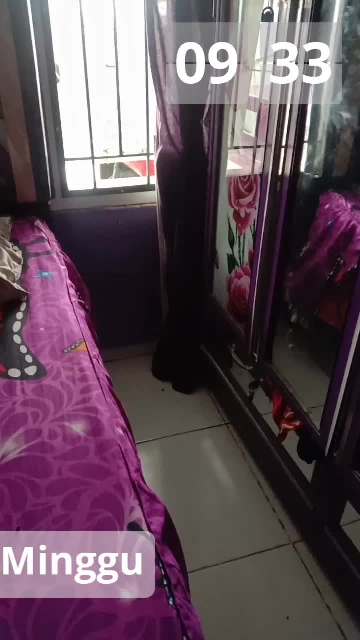 Hari minggu hujan deras