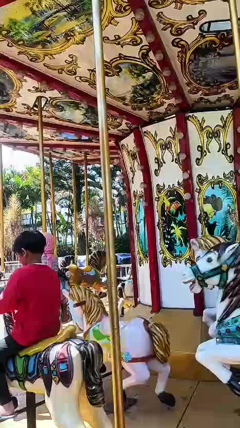 wahana Carrousel di alun-alun Batu


#BatuMalang #kotaMalang #wahana #liburan