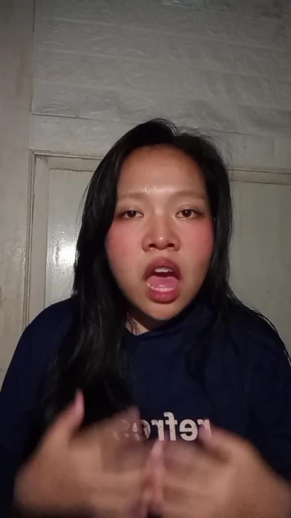 Zahra Nurlatifah
19 tahun
Bandung
Sampai Jadi Debu - Banda Neira
 #Onlineauditionmci7 