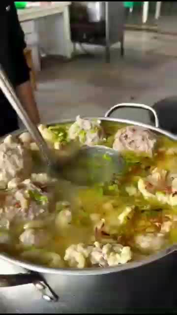 Bakso lemak paling enak.
#sorotanpublik 
#pengikut
#kuliner
#jajananviral 