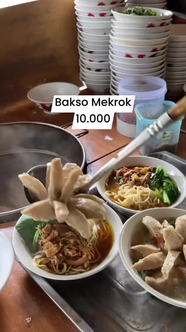 Bakso mekrok 10 k aja bolo