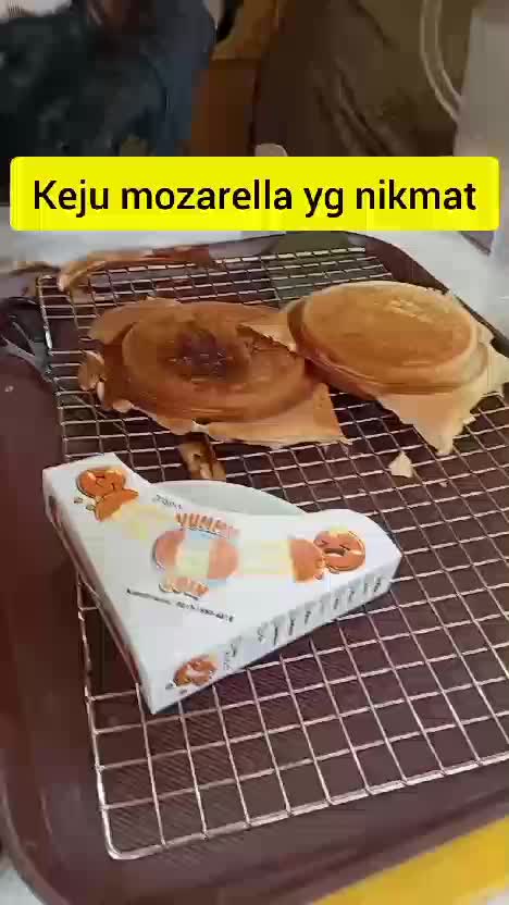 wajib cobain 
yg suka keju mozarella 
enak dan banyak 
bisa di mix