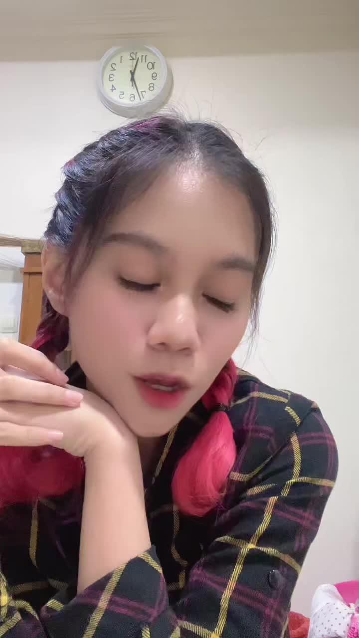 IDOL_XIII TIRA IVANA 22 TAHUN KOTA CILEGON BANTEN
RAYUAN PEREMPUAN GILA - NADIN AMIZAH