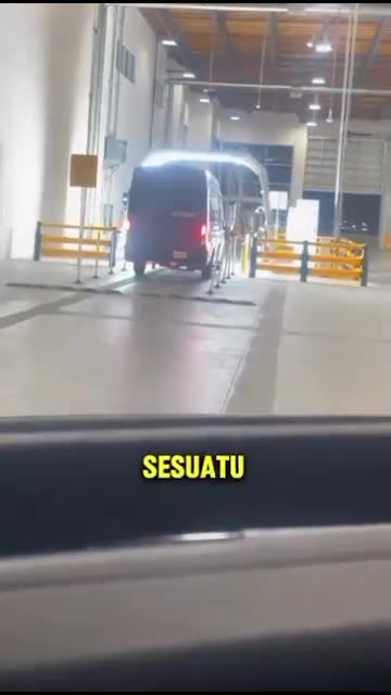 canggihnya tempat truk pengangkut pengiriman barang di luar negeri 



#fyp #short #rigelagency #OriginalSong #HOTrctiplus #RCTIPlus  #viral