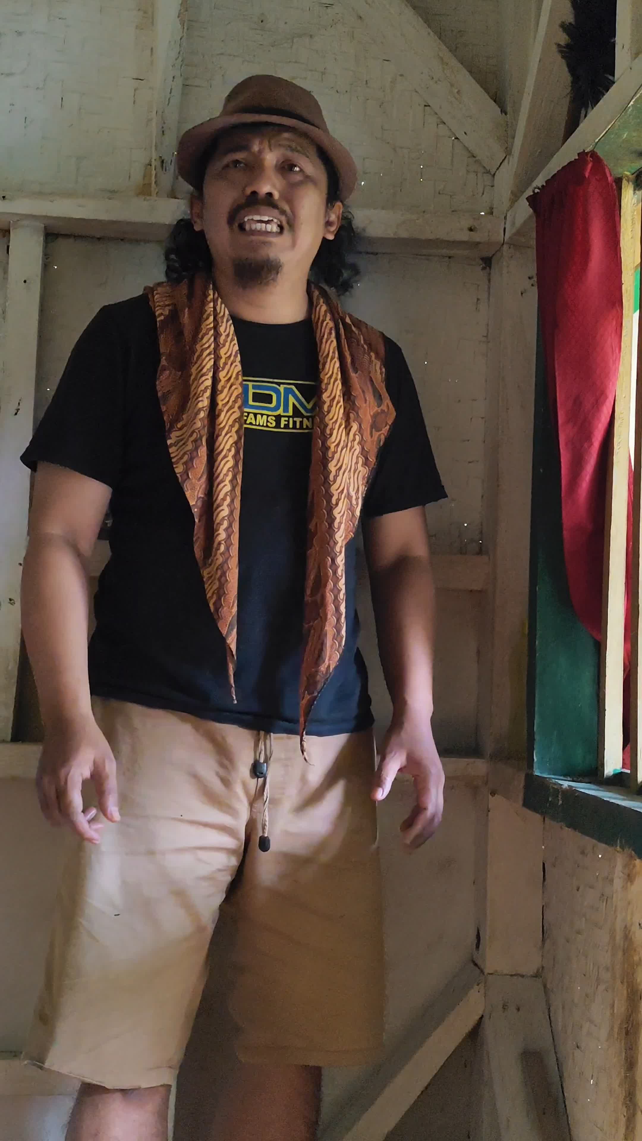 Ngabangun imah  #RCTIPlus  #komedi 