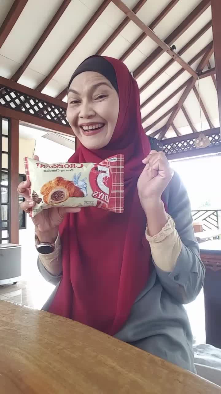 1Aug2024_Audition Online KDI2024_Aty Ginting_From Taliwang Sumbawa Barat_WA+6282341524141_Product PT PRIMA TOP BOGA