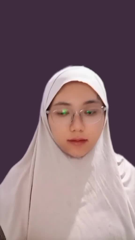 Cewek itu suka dibelanjain