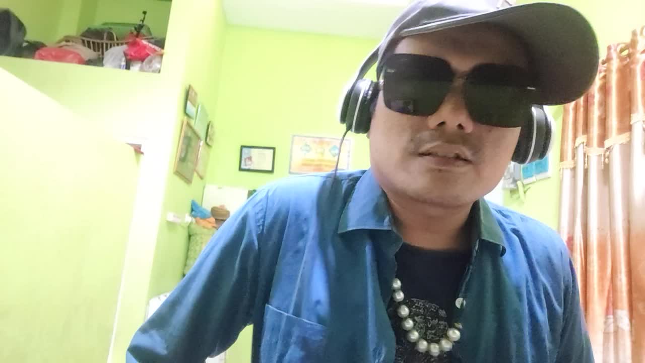 Cover Tipe~X (Cemburu) toLong bantu Love vote foLow share komen thanks for watching