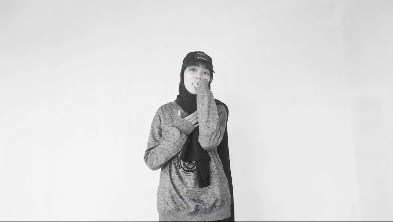 IDOL_XIII PUTRI DYAH PITALOKA 18 TAHUN KUDUS JALAN TENGAH