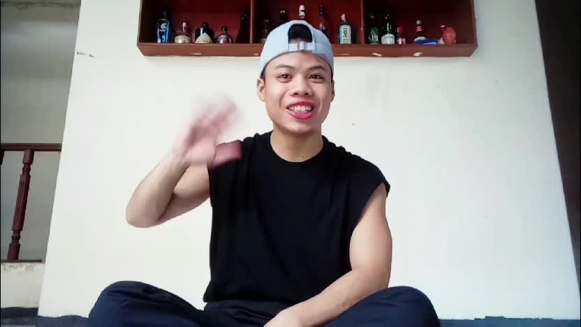 SPICY CHICKEN GARLIC WITH POTATO CHIPS. Percobaan tahun kedua semoga berhasil 😊